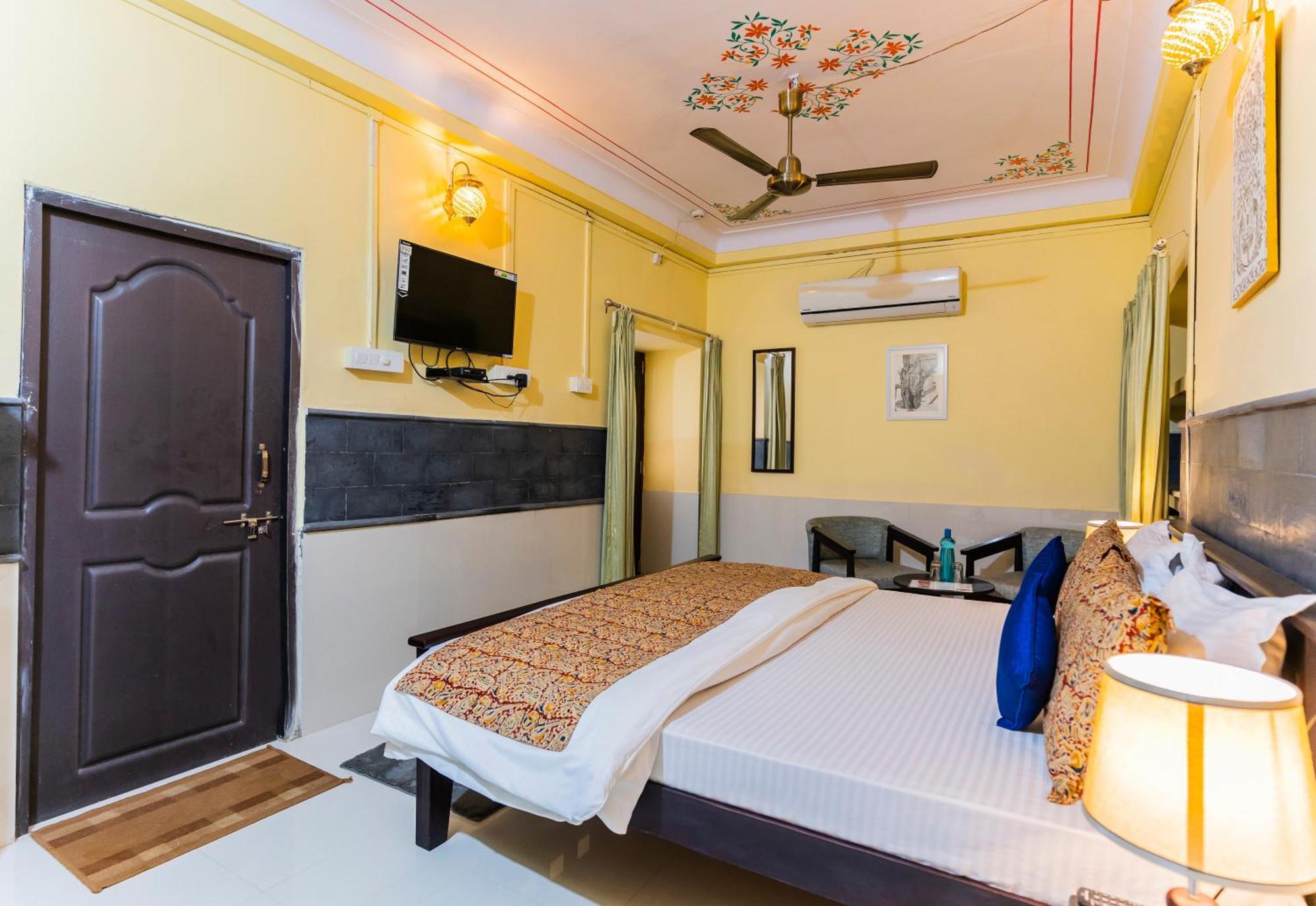 אודייפור Kalyan Villa Homestay מראה חיצוני תמונה